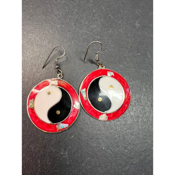 Vintage ALPACA MEXICO Silver MOP Abalone Yin Yang Drop Earrings - Picture 2 of 14